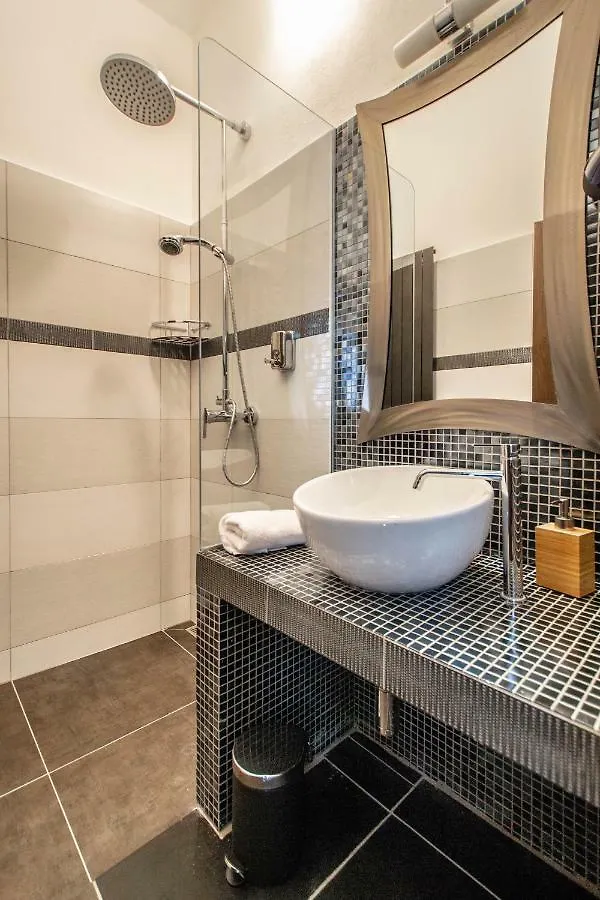 Stylish Apartments Close To Eden Garden Praga Czechy