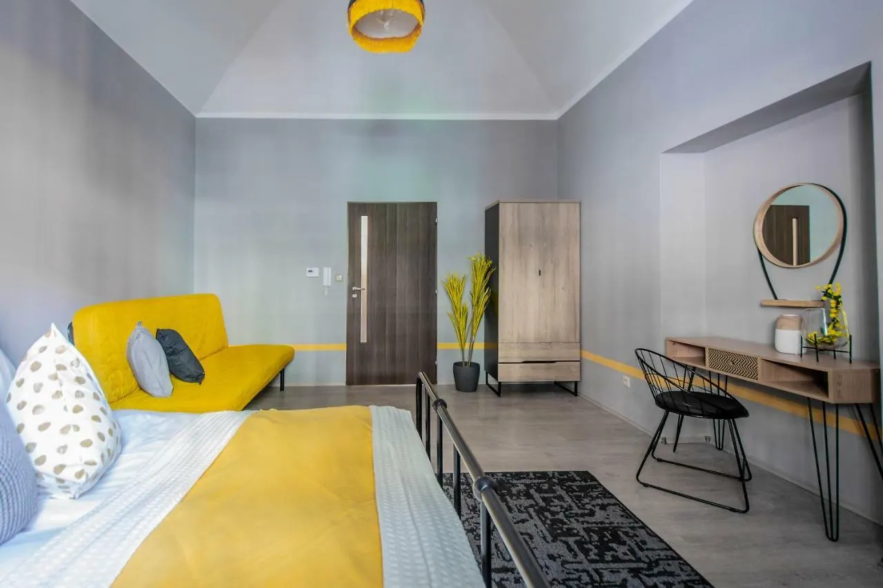 Stylish Apartments Close To Eden Garden Praga Czechy
